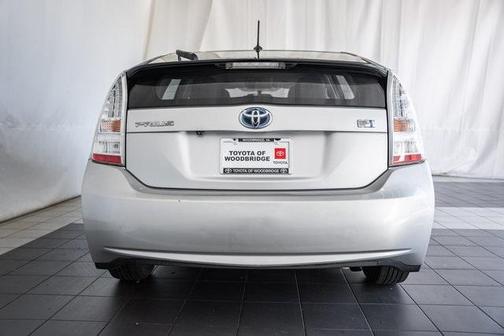 2010 Toyota Prius III