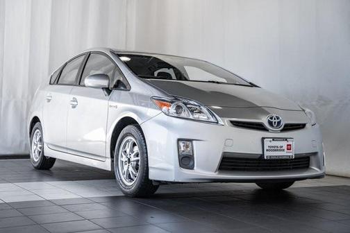 2010 Toyota Prius III