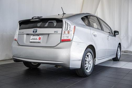 2010 Toyota Prius III