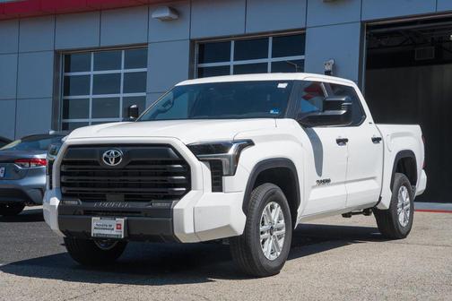 Ice 2026 Toyota Tundra SR5