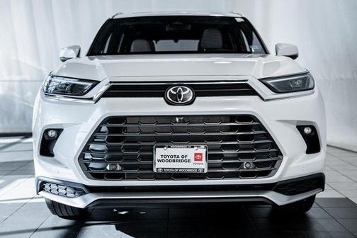 2026 Toyota Grand Highlander Hybrid Platinum MAX