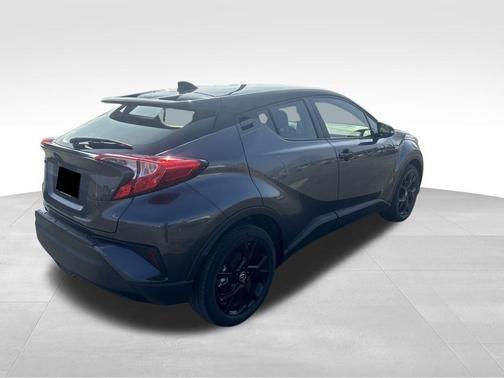Magnetic Gray Metallic w/Black Roof 2022 Toyota C-HR Nightshade Edition
