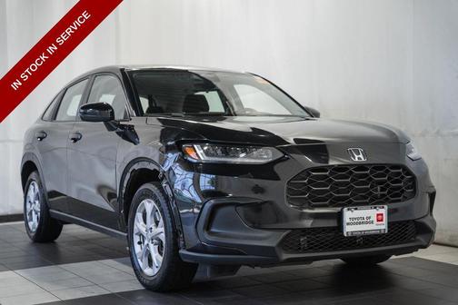 Crystal Black Pearl 2023 Honda HR-V LX