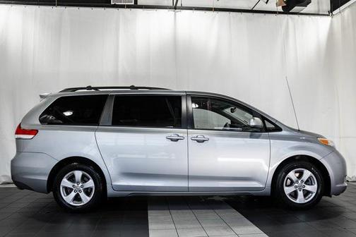 2012 Toyota Sienna LE