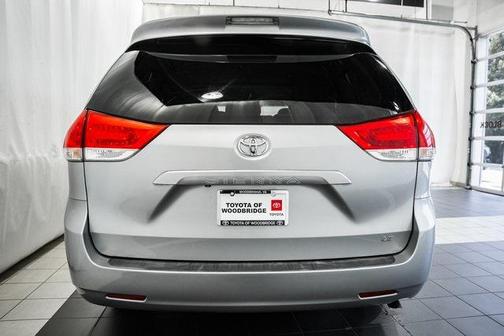 2012 Toyota Sienna LE