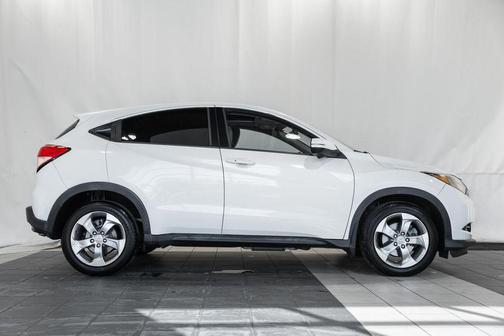 2017 Honda HR-V EX