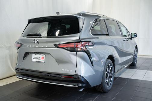 Heavy Metal 2026 Toyota Sienna Platinum