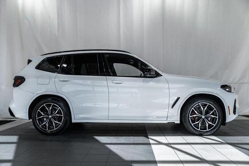 2024 BMW X3 M40i