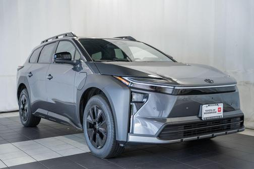 Pavement 2026 Toyota bZ Woodland Premium