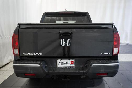 Crystal Black Pearl 2018 Honda Ridgeline Sport