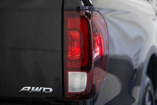 Crystal Black Pearl 2018 Honda Ridgeline Sport