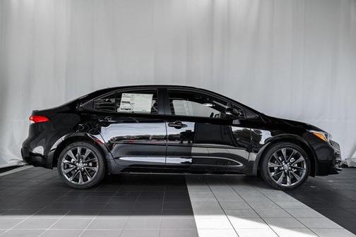 2026 Toyota Corolla Hybrid SE