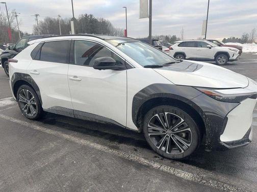 2023 Toyota bZ4X Limited