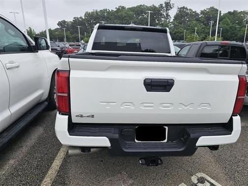 2024 Toyota Tacoma SR5
