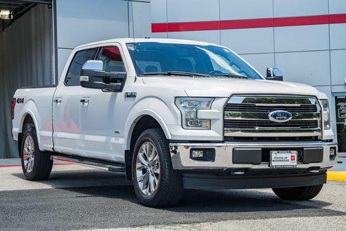 White Platinum Metallic Tri-Coat 2017 Ford F-150 Lariat