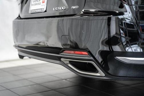 2023 Lexus LS 500 Base