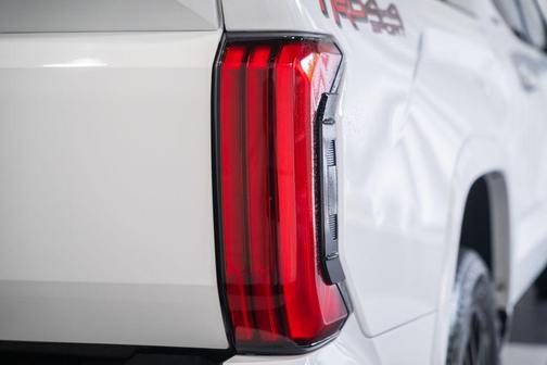 Ice Cap 2023 Toyota Tundra SR5