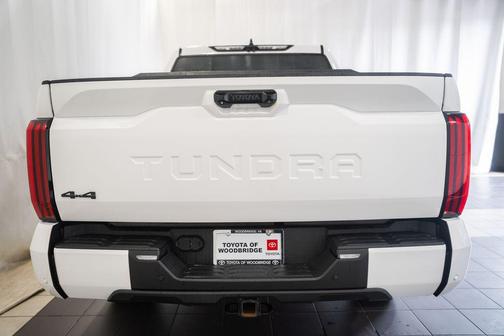 Ice Cap 2023 Toyota Tundra SR5