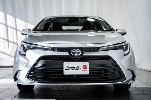 2025 Toyota Corolla Hybrid LE