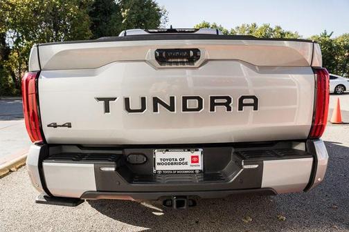 2022 Toyota Tundra SR5