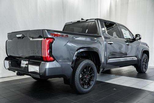 2025 Toyota Tundra Hybrid 1794 Edition