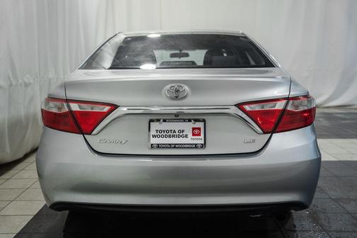 Celestial Silver Metallic 2017 Toyota Camry LE