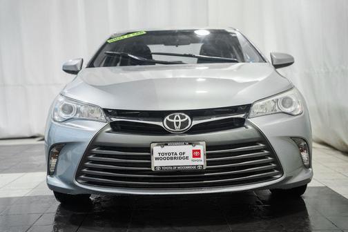 Celestial Silver Metallic 2017 Toyota Camry LE