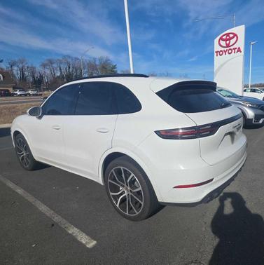 2021 Porsche Cayenne Turbo