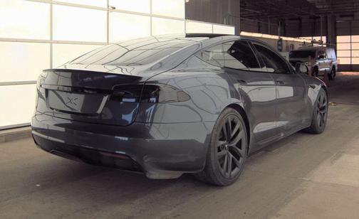 2021 Tesla Model S Plaid