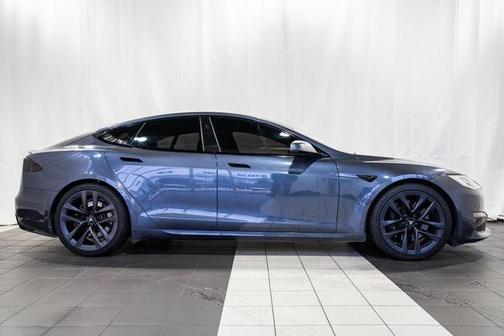 2021 Tesla Model S Plaid