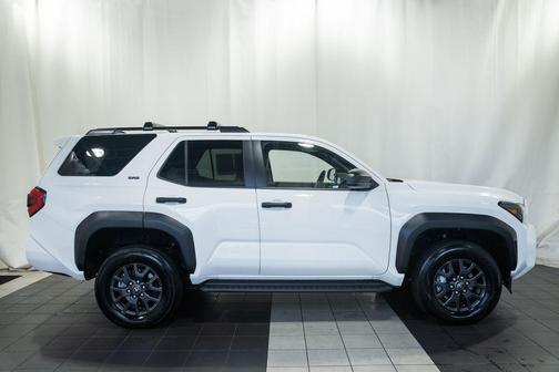 Ice 2025 Toyota 4Runner SR5