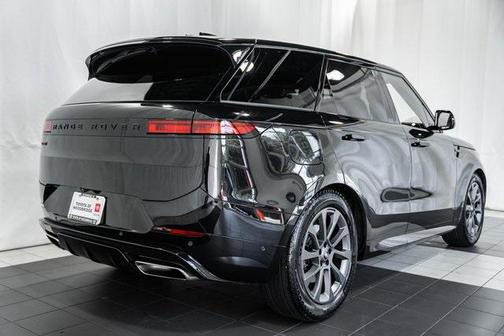 2024 Land Rover Range Rover Sport SE