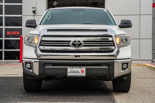 2016 Toyota Tundra SR5
