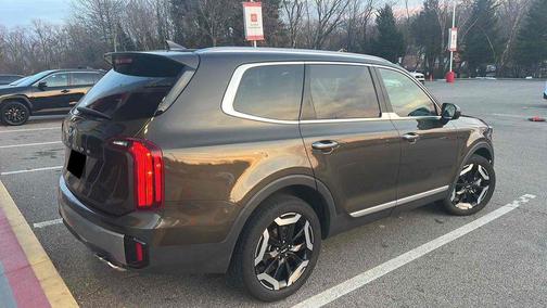 2025 Kia Telluride S