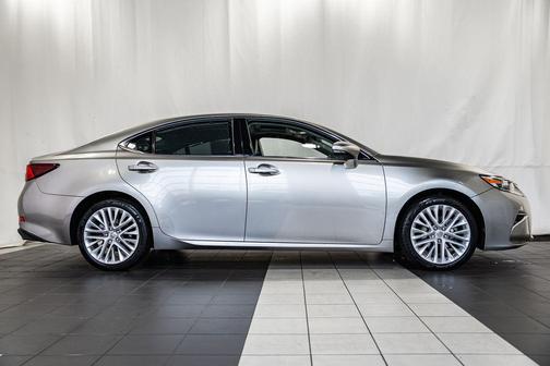 Silver 2016 Lexus ES 350 Base