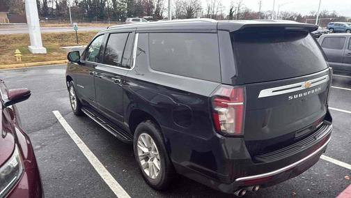 2023 Chevrolet Suburban Premier