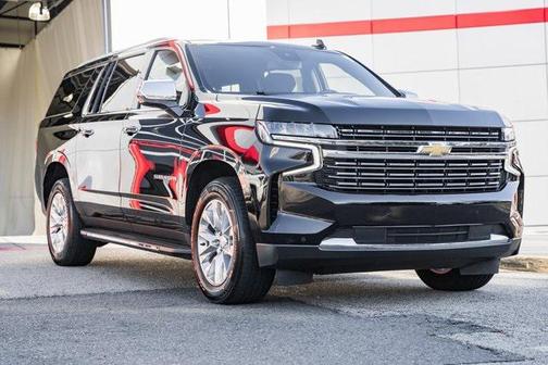 2023 Chevrolet Suburban Premier