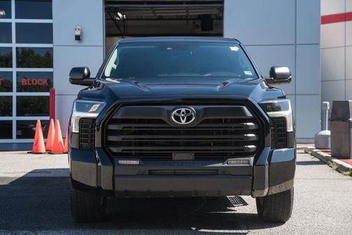 Midnight Black Metallic 2024 Toyota Tundra SR5
