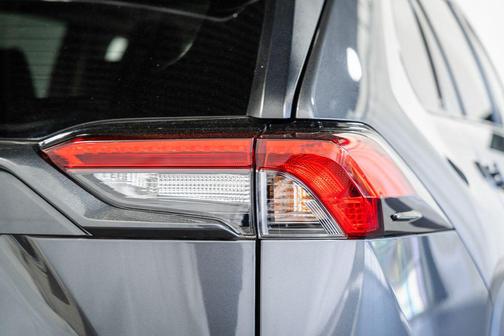 Magnetic Gray Metallic 2022 Toyota RAV4 XLE