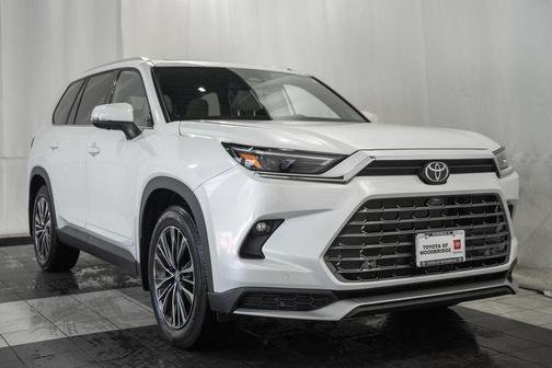 Wind Chill Pearl 2025 Toyota Grand Highlander Hybrid Limited MAX