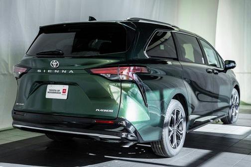 2026 Toyota Sienna Platinum