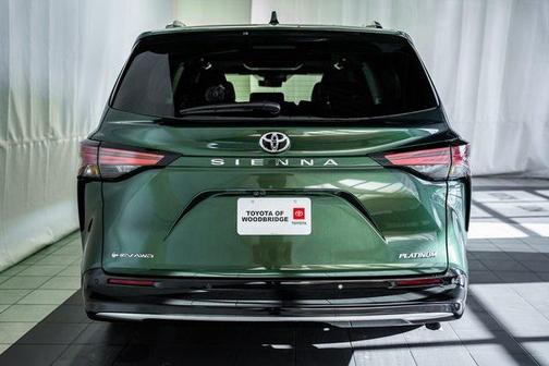 2026 Toyota Sienna Platinum