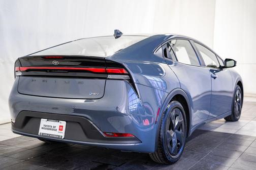 2023 Toyota Prius LE