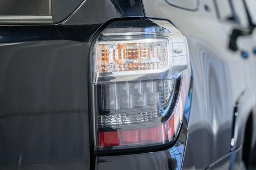 Midnight Black Metallic 2024 Toyota 4Runner SR5 Premium