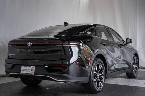 2025 Toyota Crown XLE