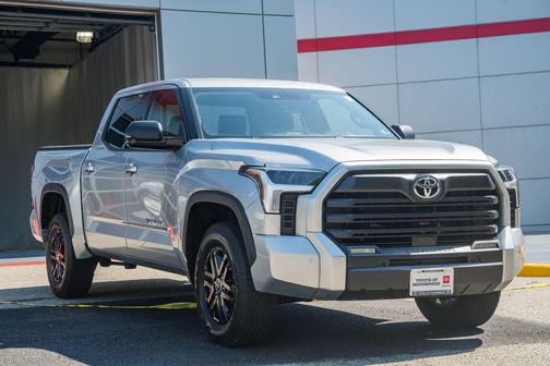 Celestial Silver Metallic 2023 Toyota Tundra SR5