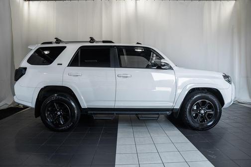 Ice Cap 2023 Toyota 4Runner SR5 Premium