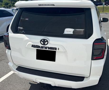 Ice Cap 2023 Toyota 4Runner SR5 Premium