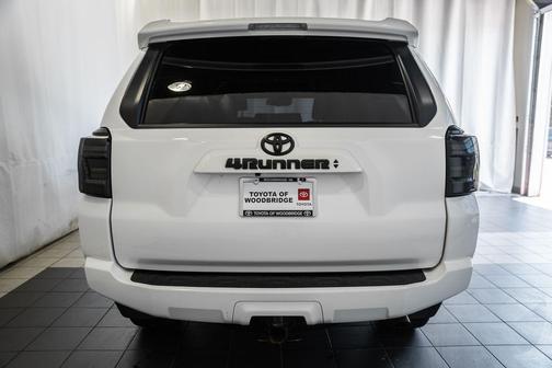 Ice Cap 2023 Toyota 4Runner SR5 Premium
