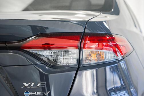 2025 Toyota Corolla Hybrid XLE